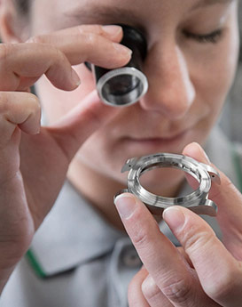 卡罗琳·卡桑德拉-理查米尔手表官网旗舰店